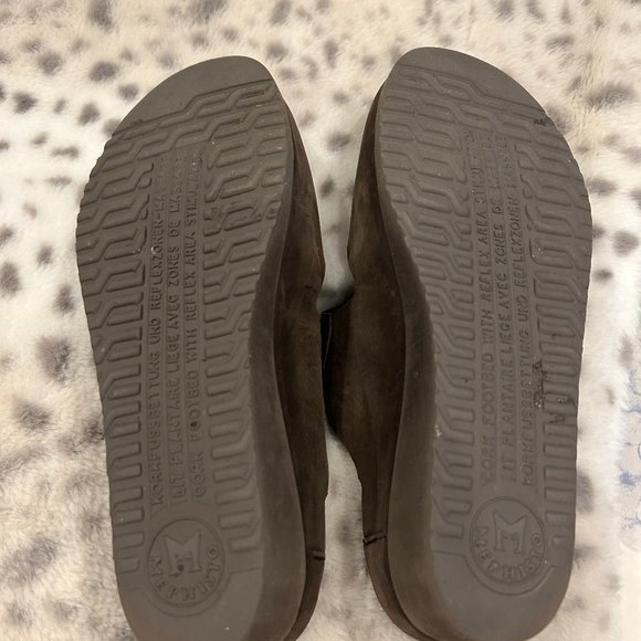 MEPHISTO, BROWN, MARY JANE'S, NOT WORN ALOT, SLIGHTLY WORN SIZE 8 - Picture 2 of 5